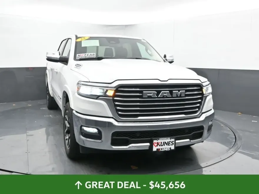 2025 Ram 1500 Laramie photo 1