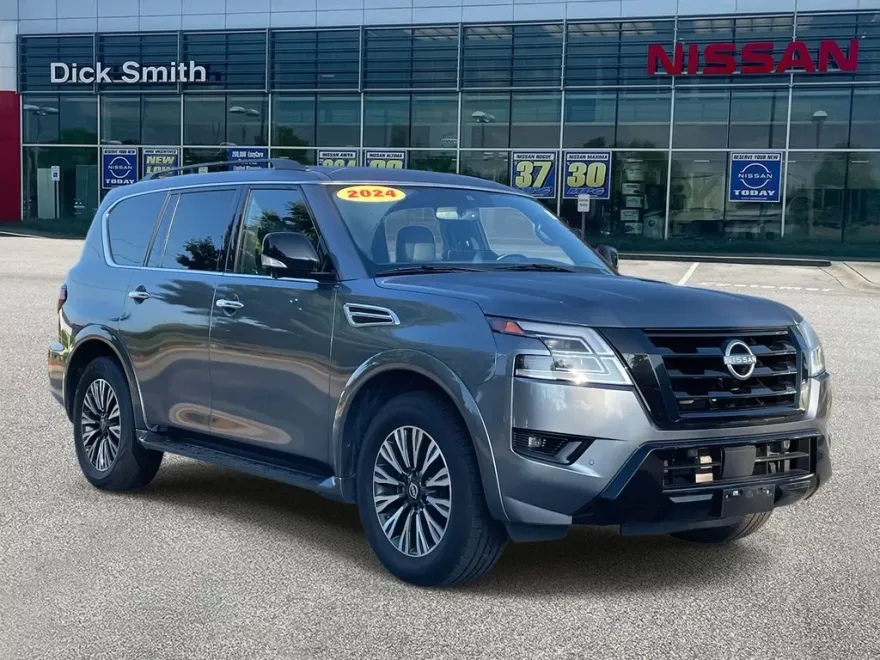 2023 Nissan Armada SL photo 1