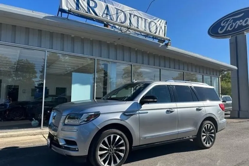 2021 Lincoln Navigator Reserve photo 1