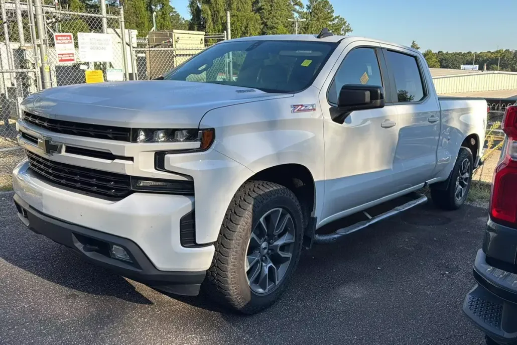 2021 Chevrolet Silverado 1500 RST photo 1