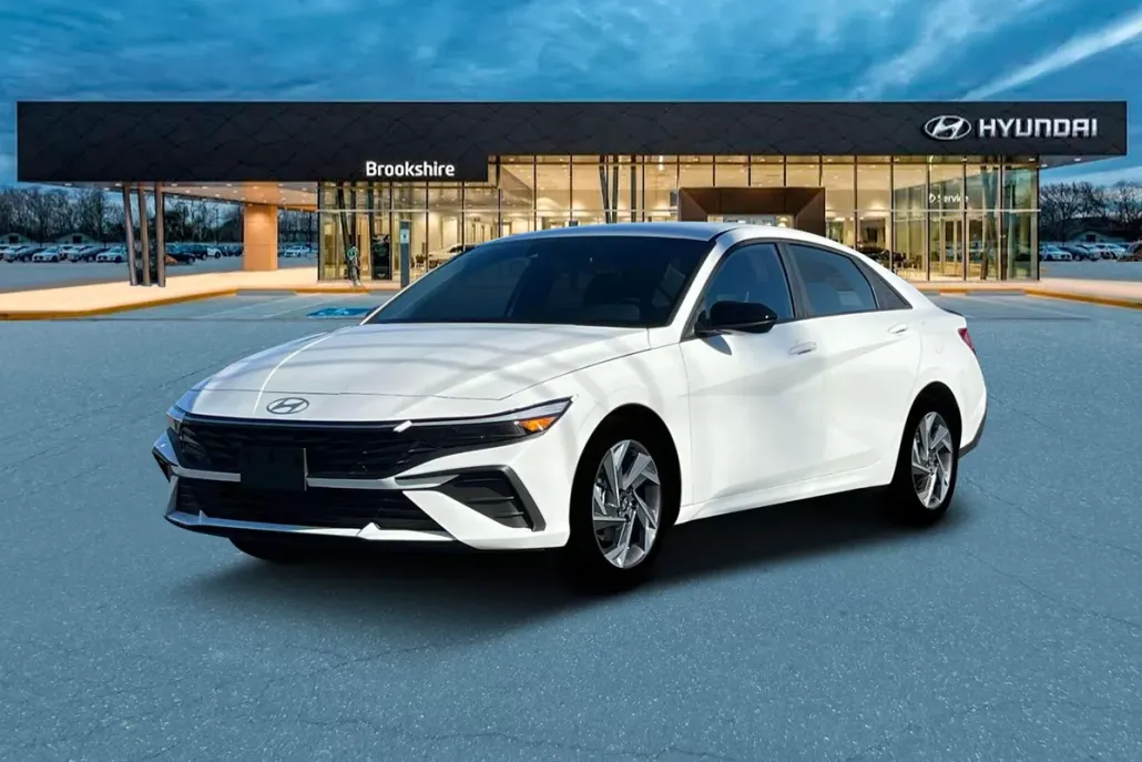 2025 Hyundai Elantra SEL Sport photo 1