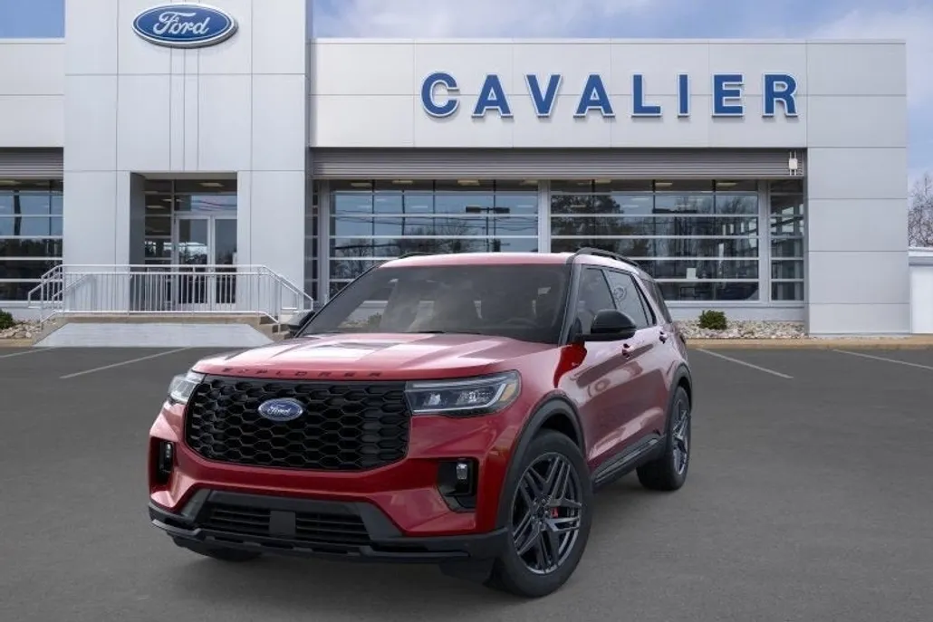 2025 Ford Explorer ST-Line photo 1