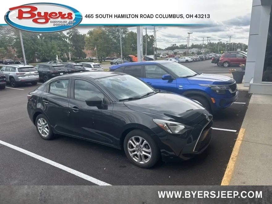 2018 Toyota Yaris iA Base photo 1