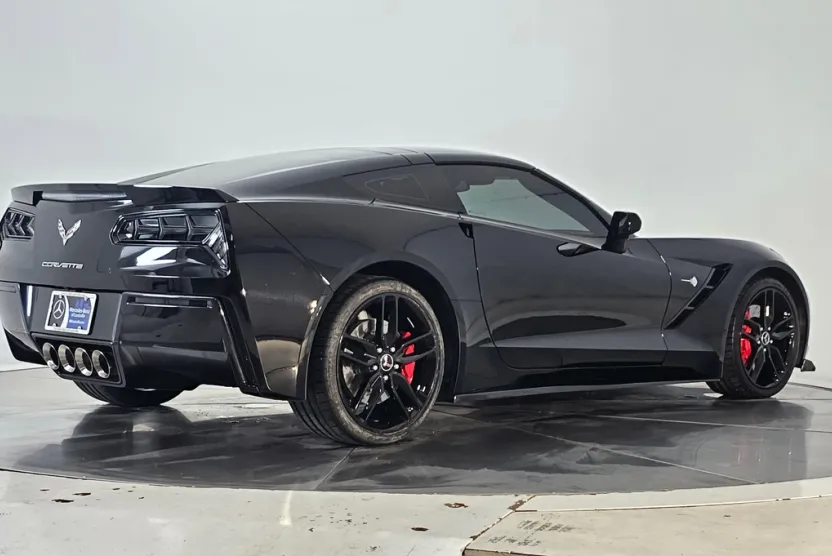 2014 Chevrolet Corvette Stingray Z51 2LT photo 1