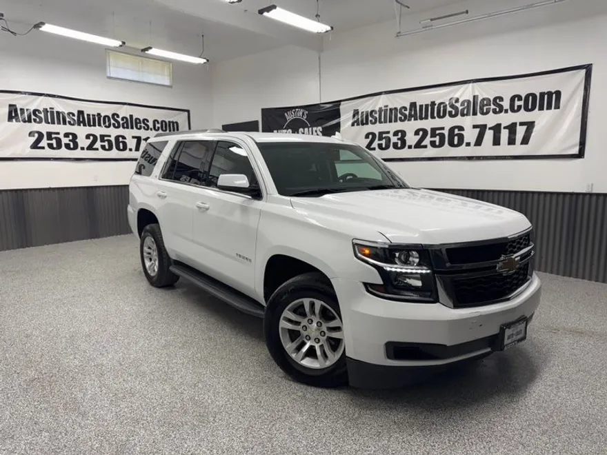 2018 Chevrolet Tahoe LT photo 1