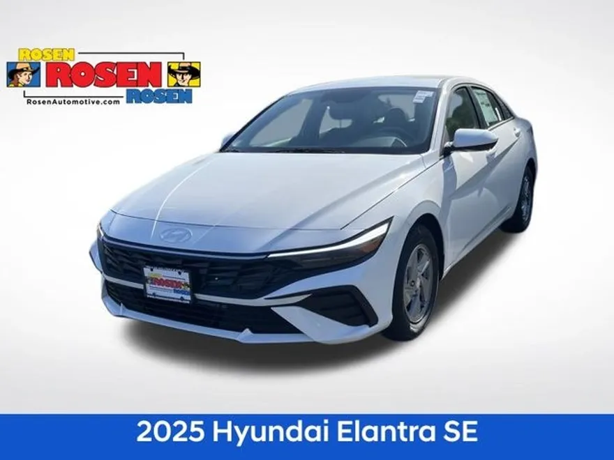 2025 Hyundai Elantra SE photo 1