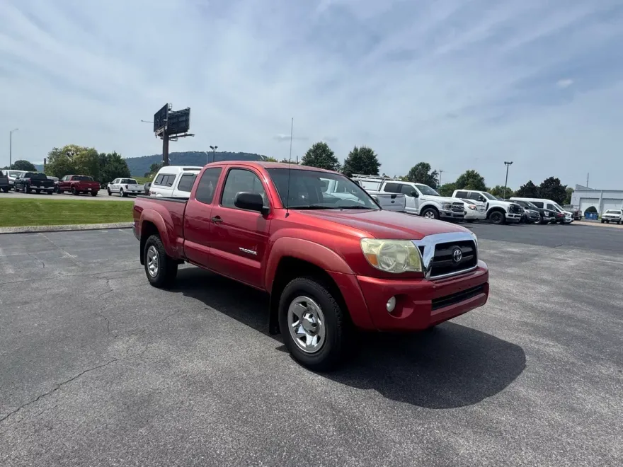 2006 Toyota Tacoma PreRunner photo 1
