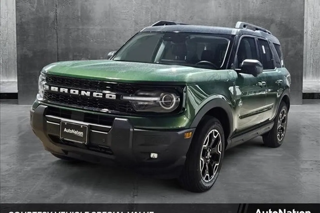 2025 Ford Bronco Sport Outer Banks photo 1