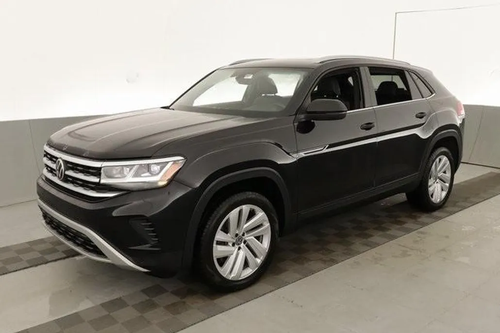 2020 Volkswagen Atlas Cross Sport SE Technology photo 1