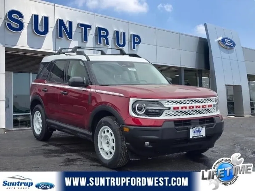 2025 Ford Bronco Sport Heritage photo 1