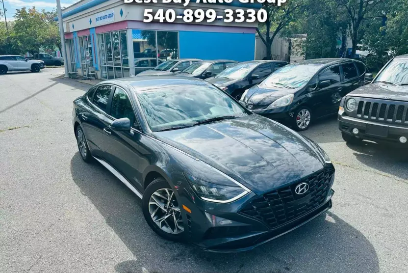 2020 Hyundai Sonata SEL photo 1