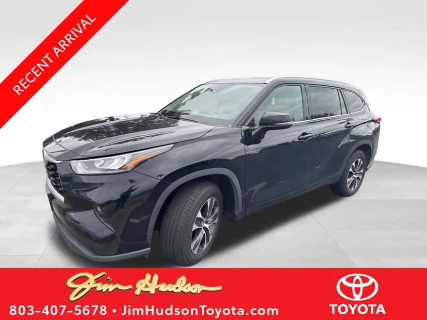 2020 Toyota Highlander XLE photo 1