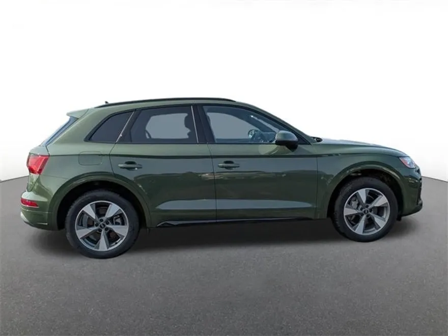 2025 Audi Q5 40 Premium photo 1