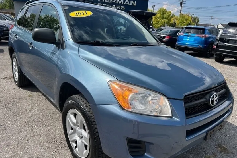 2011 Toyota RAV4 photo 1