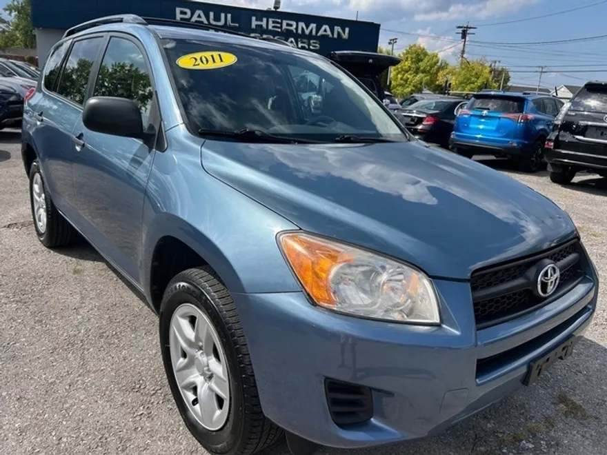 2011 Toyota RAV4 photo 1