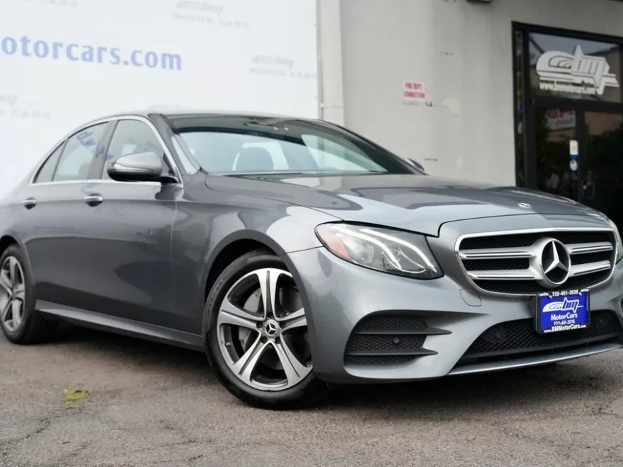 2020 Mercedes Benz E 350 photo 1