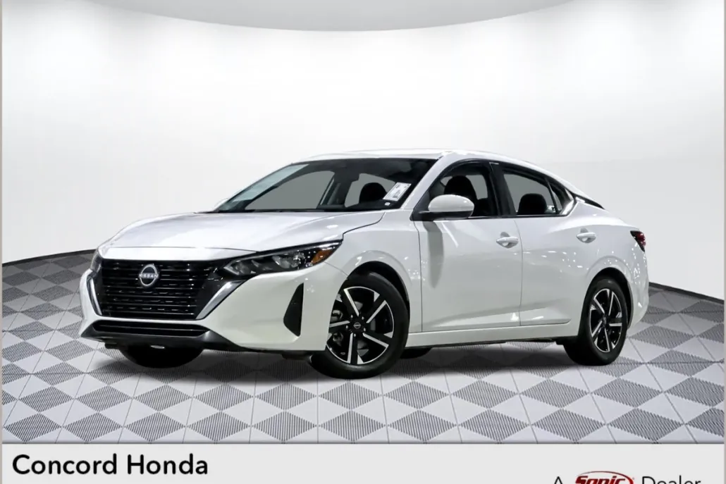 2024 Nissan Sentra SV photo 1