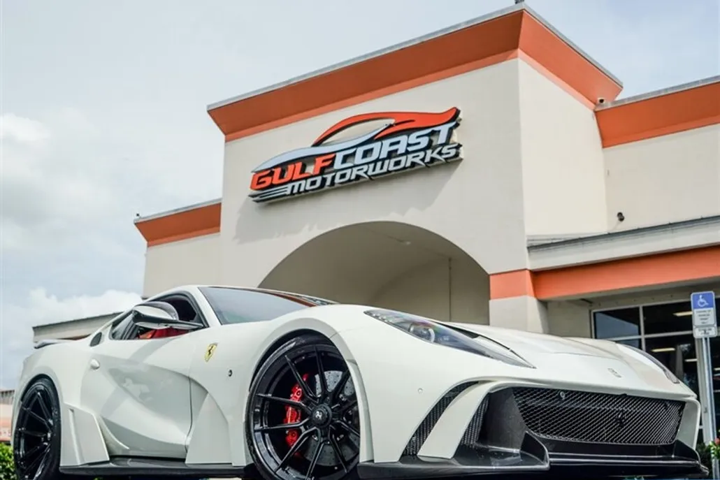 2019 Ferrari 812 Superfast photo 1