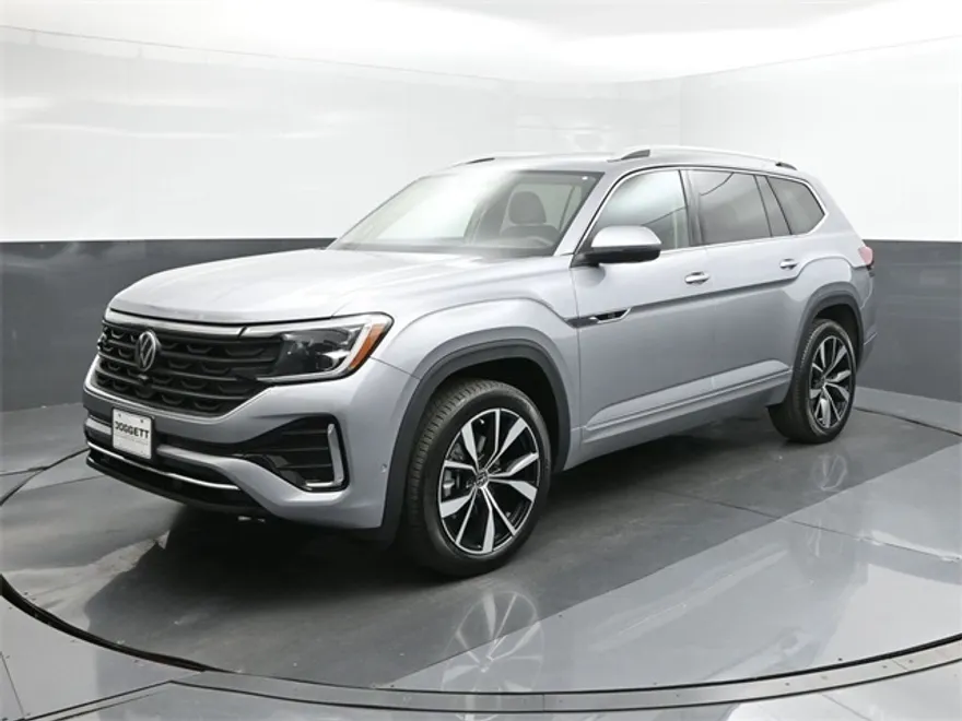 2025 Volkswagen Atlas SEL Premium R-Line photo 1