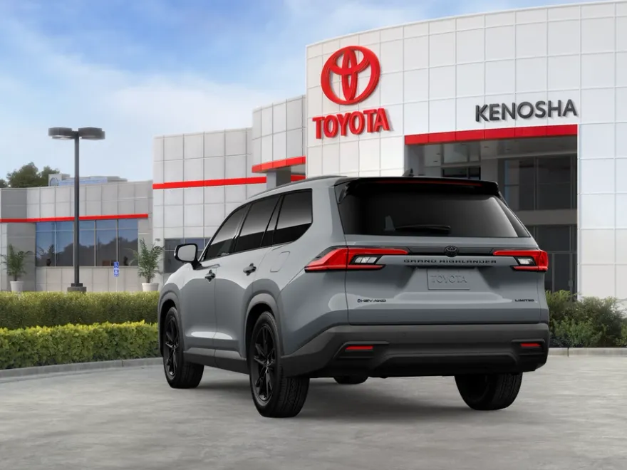2026 Toyota Highlander Hybrid photo 1