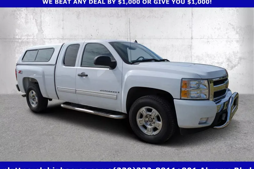 2009 Chevrolet Silverado 1500 LT photo 1