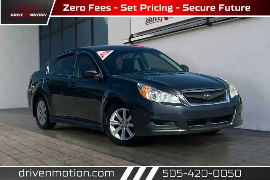 2012 Subaru Legacy 2.5i Premium photo 1