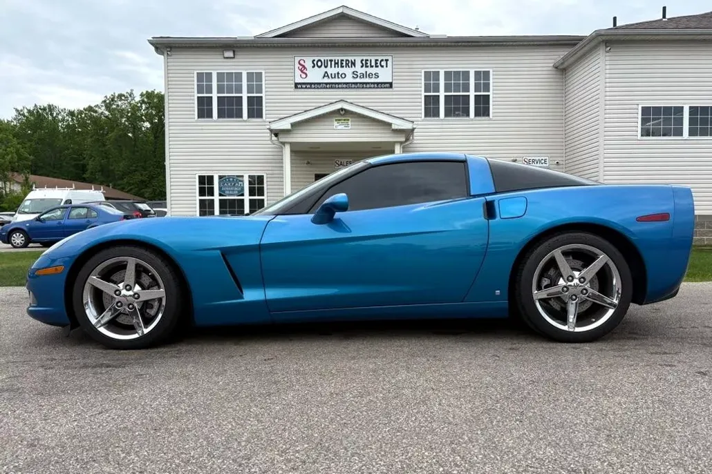2008 Chevrolet Corvette Base photo 1