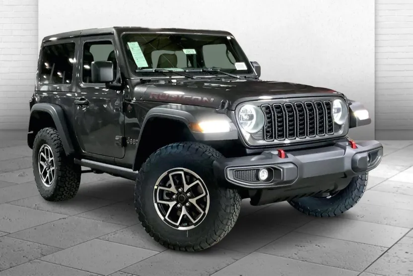 2025 Jeep Wrangler Rubicon photo 1