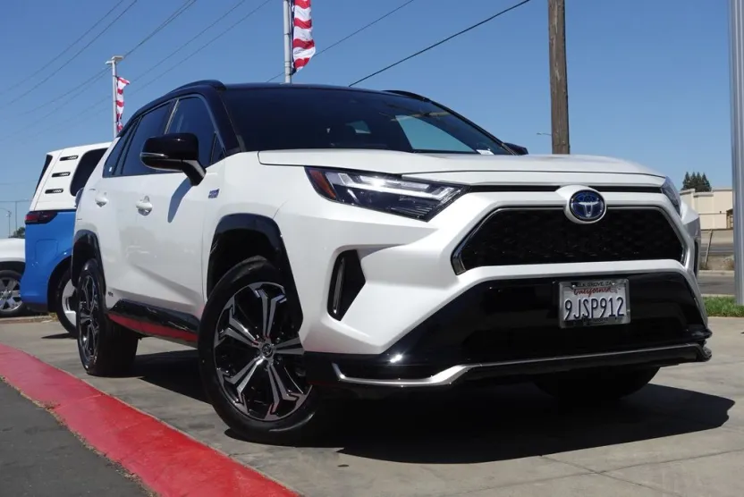 2023 Toyota RAV4 Prime XSE photo 1