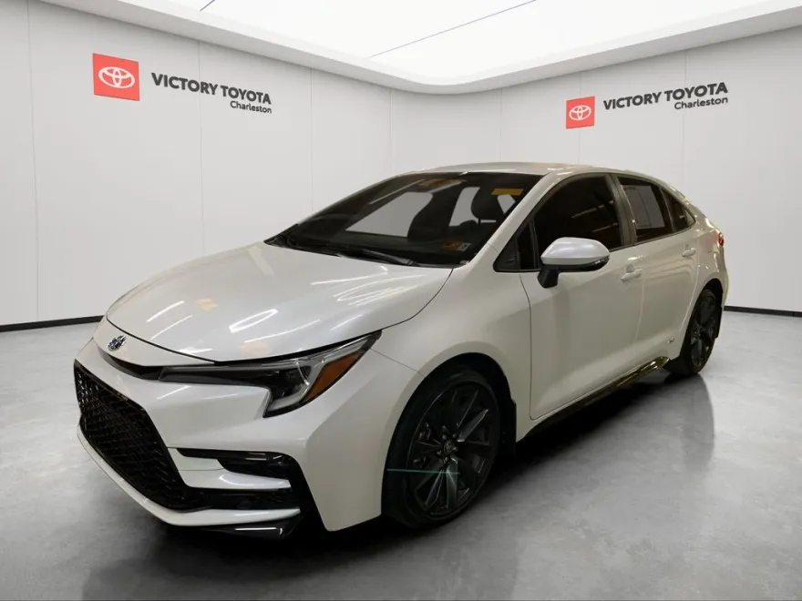 2024 Toyota Corolla Hybrid SE photo 1