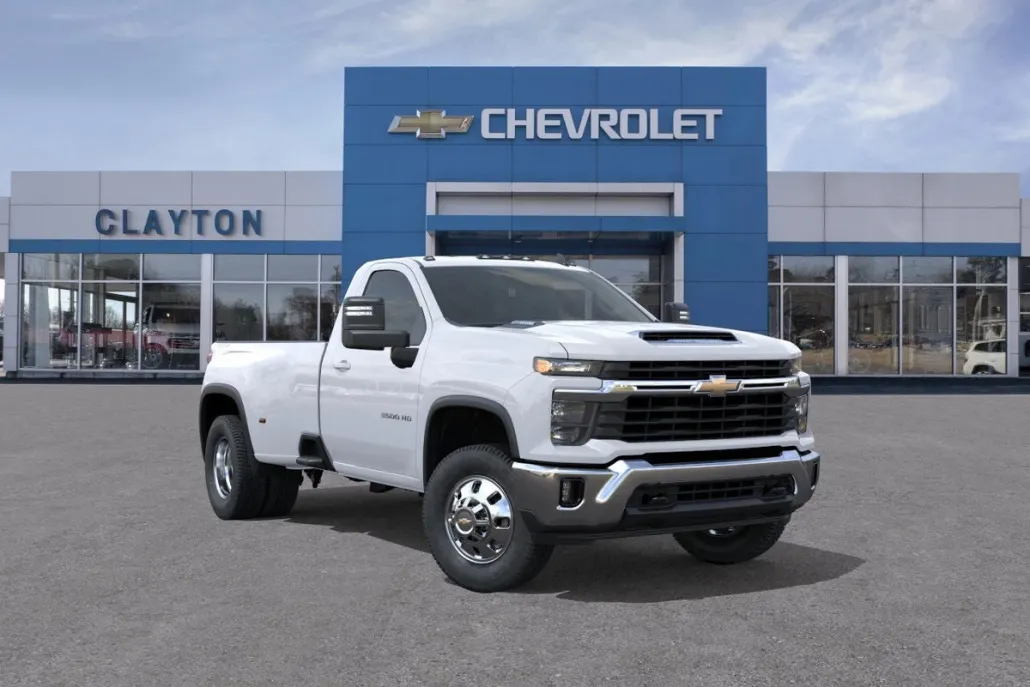2026 Chevrolet Silverado 3500HD LT photo 1