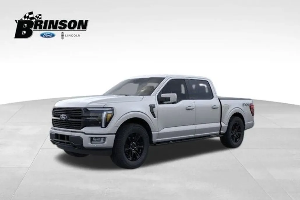 2025 Ford F-150 Platinum photo 1