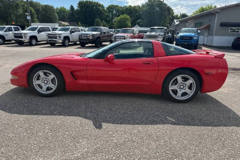 1997 Chevrolet Corvette photo 1