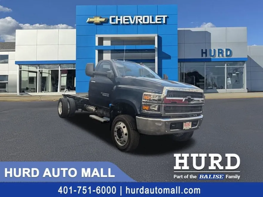 2024 Chevrolet Silverado 5500HD Work Truck photo 1