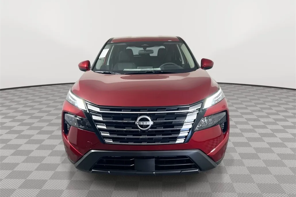2026 Nissan Rogue SV photo 1