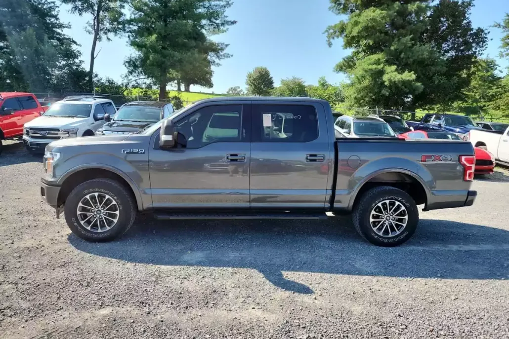 2020 Ford F-150 XLT photo 1