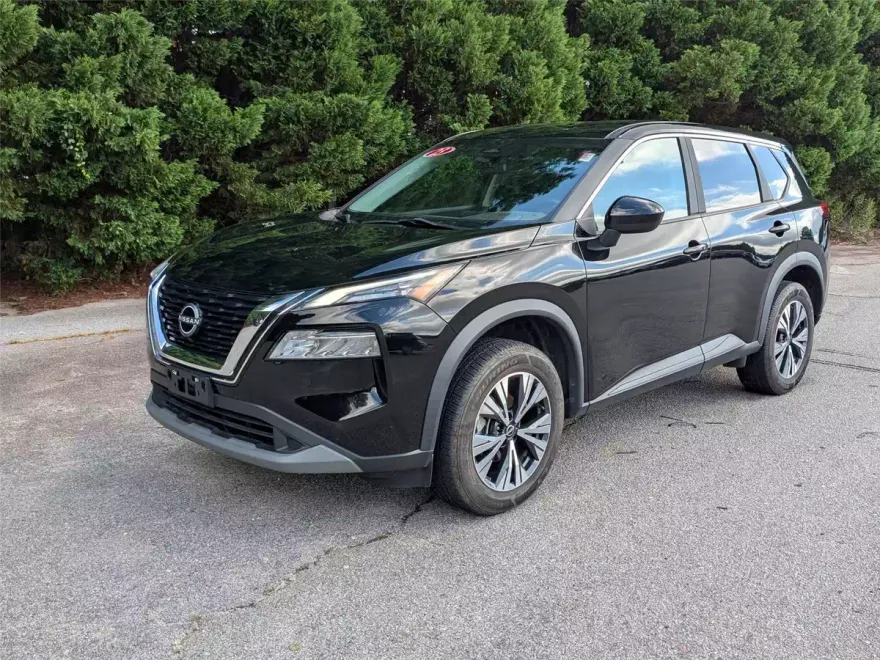 2023 Nissan Rogue SV photo 1