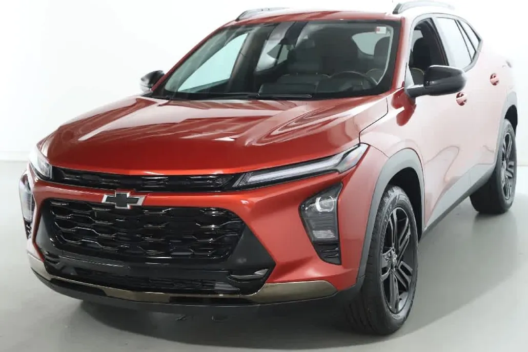 2024 Chevrolet Trax ACTIV photo 1