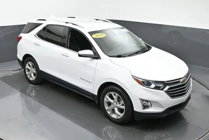 2019 Chevrolet Equinox Premier photo 1