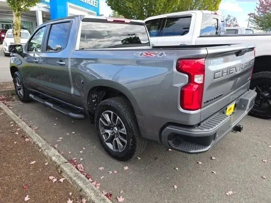 2021 Chevrolet Silverado 1500 RST photo 1