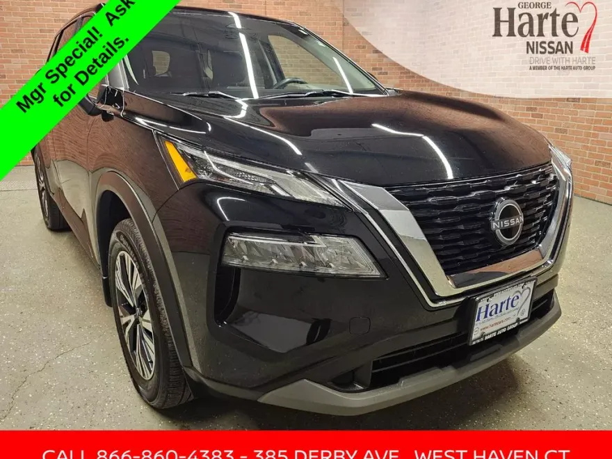 2023 Nissan Rogue SV photo 1