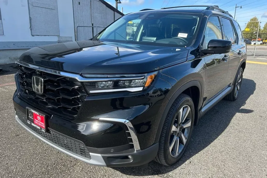2024 Honda Pilot Elite photo 1