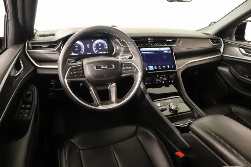 2024 Jeep Grand Cherokee Limited photo 1