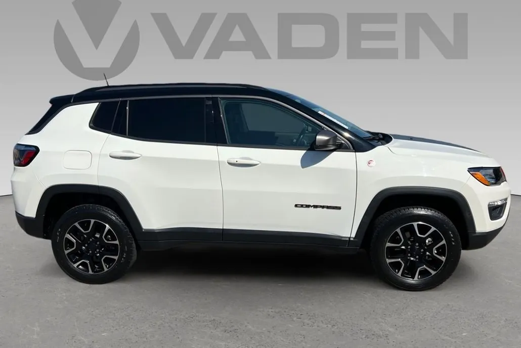 2021 Jeep Compass Trailhawk photo 1