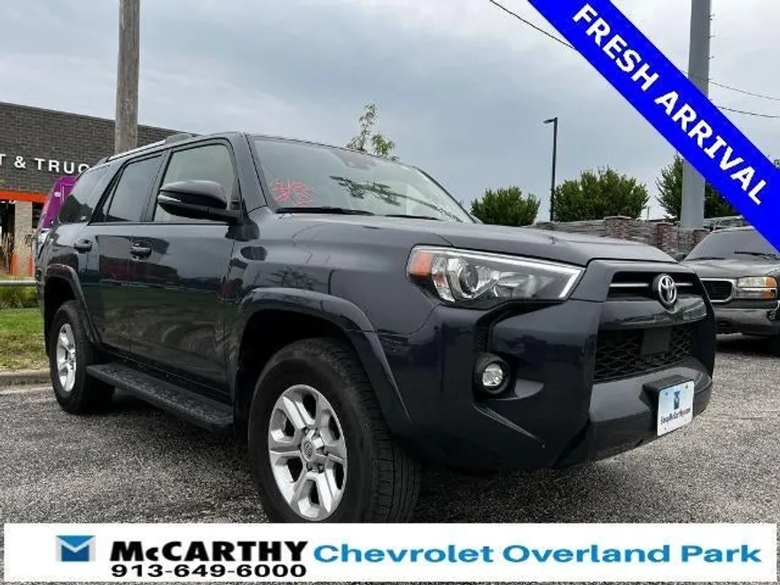 2024 Toyota 4Runner SR5 Premium photo 1