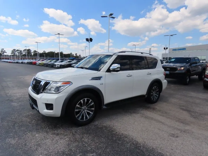 2019 Nissan Armada SL photo 1