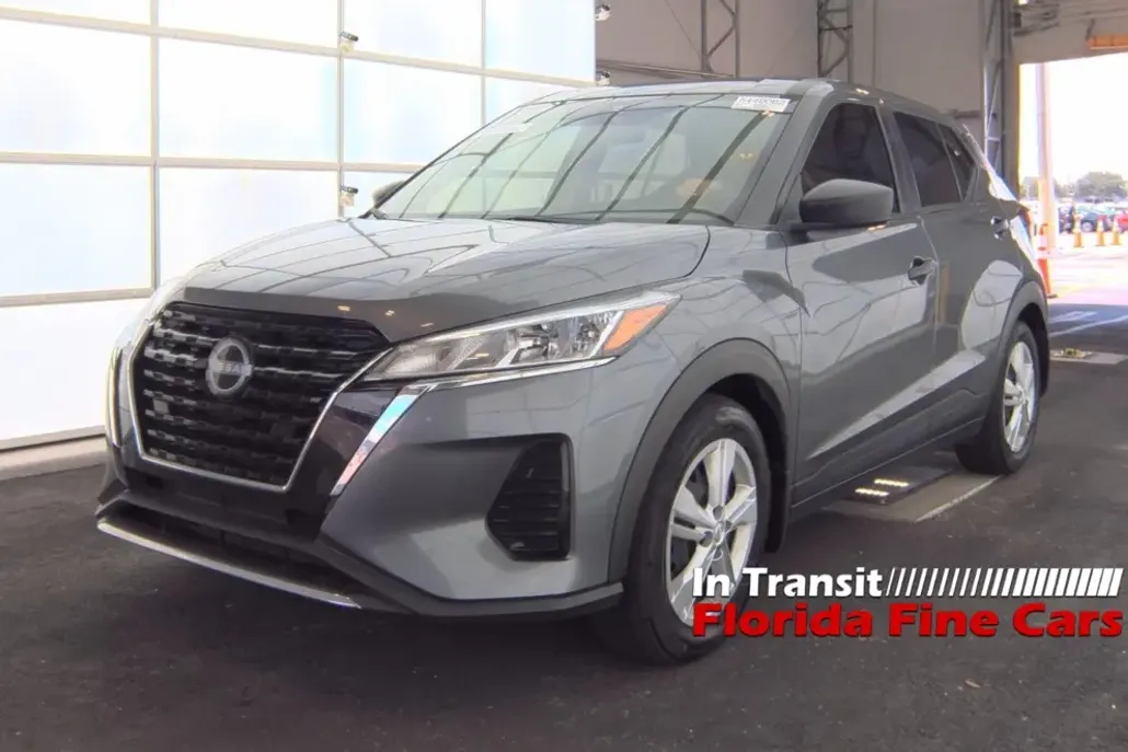 2024 Nissan Kicks S photo 1