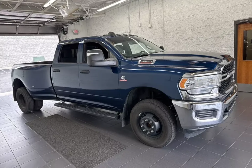 2024 Ram 3500 Tradesman photo 1
