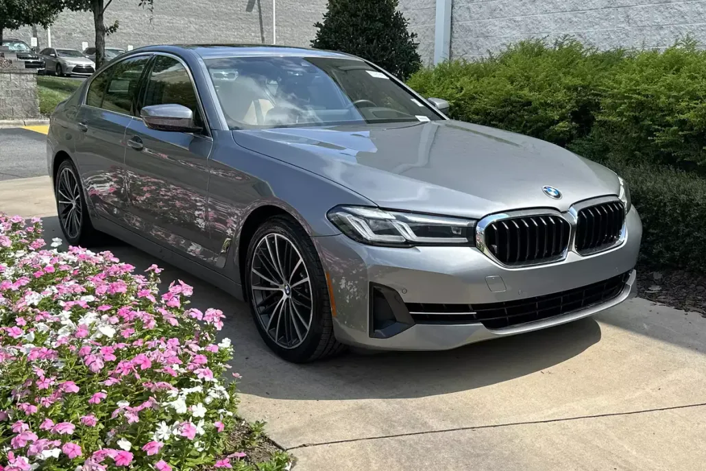 2023 Bmw 540i Sedan photo 1