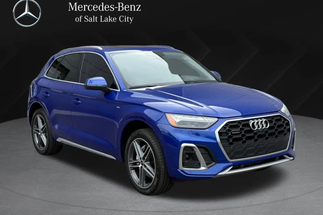 2022 Audi Q5 S line Premium Prestige photo 1